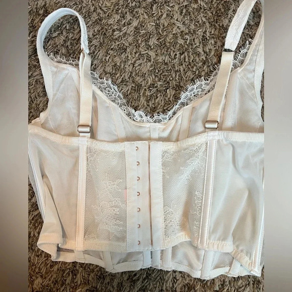 Victoria Secret Lace Crop Corset Top - Picture 3 of 5